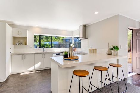 Photo of property in 215 Grandview Road, Grandview Heights, Hamilton, 3200