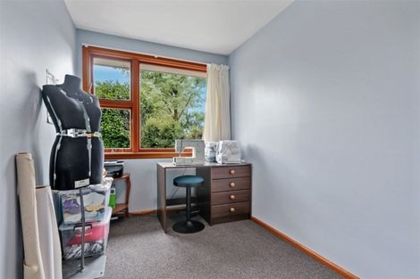 Photo of property in 16 Adams Place, Woolston, Christchurch, 8023