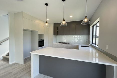 Photo of property in 40 Godfrey Drive, Orewa, 0931