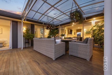 Photo of property in 11 Canoe Lane, Riverhead, 0820