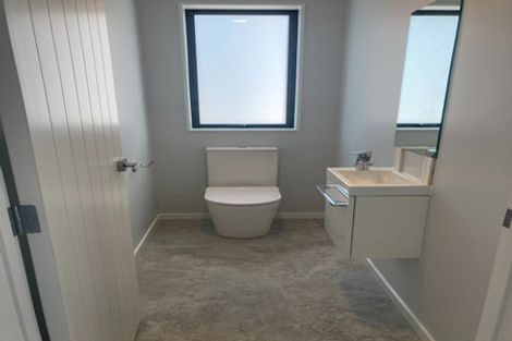 Photo of property in 40 Godfrey Drive, Orewa, 0931