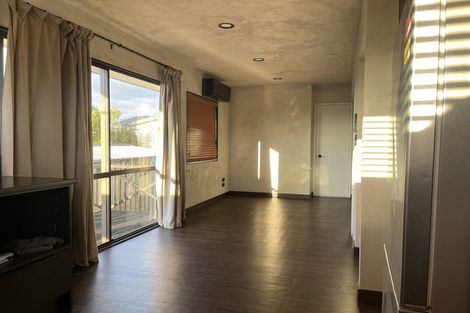 Photo of property in 255 Don Buck Road, Massey, Auckland, 0614