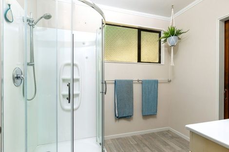 Photo of property in 168 Waikawa Road, Picton, 7220