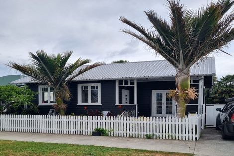 Photo of property in 23 Mcdonald Street, Napier South, Napier, 4110