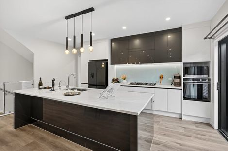 Photo of property in 26 Bendridge Street, Flat Bush, Auckland, 2019