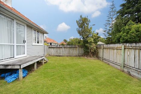 Photo of property in 1/45 Ross Crescent, Fairfield, Hamilton, 3214
