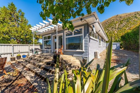 Photo of property in 77 Bledisloe Street, Kurow, 9435
