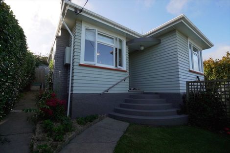 Photo of property in 8a Wharfe Street, South Hill, Oamaru, 9400