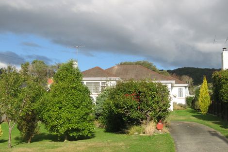 Photo of property in 14 Pempsey Street, Silverstream, Upper Hutt, 5019