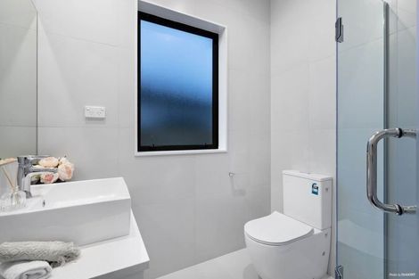 Photo of property in 44 Cooladawson Drive, Flat Bush, Auckland, 2019