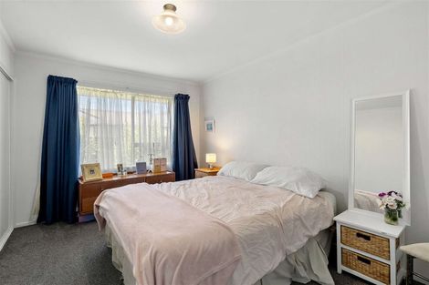 Photo of property in 1/320 Memorial Avenue, Burnside, Christchurch, 8053