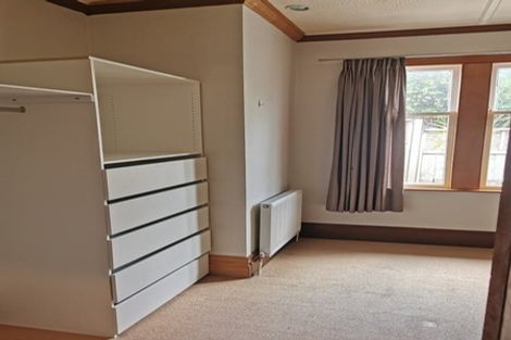 Photo of property in 2 Fernhill Terrace, Wadestown, Wellington, 6012