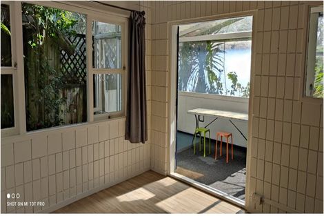 Photo of property in 75 Sunrise Avenue, Murrays Bay, Auckland, 0630