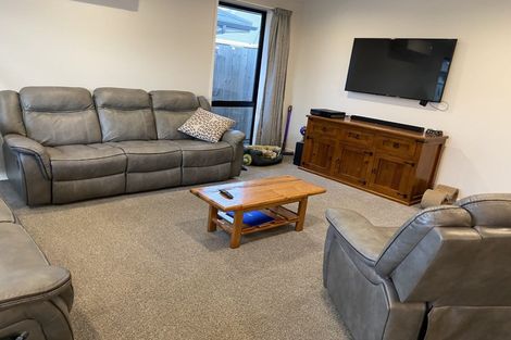 Photo of property in 23 Taioma Close, Papamoa, 3118