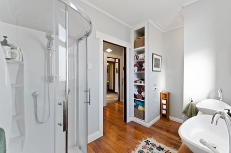 Photo of property in 16 Birdwood Avenue, Moturoa, New Plymouth, 4310