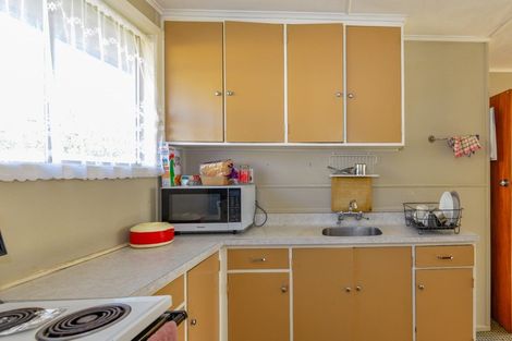 Photo of property in 806 Lyell Street, Akina, Hastings, 4122