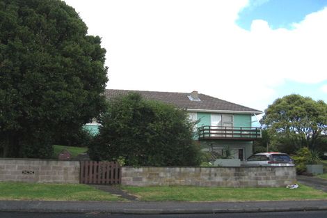 Photo of property in 38 Vodanovich Road, Te Atatu South, Auckland, 0610