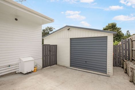 Photo of property in 35 Huia Street, Waiuku, 2123