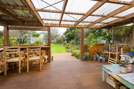 Photo of property in 14 School Road, Te Hapara, Gisborne, 4010
