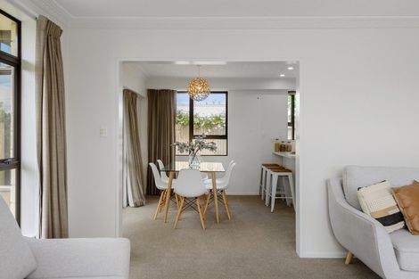 Photo of property in 4 Corfe Street, Ilam, Christchurch, 8041