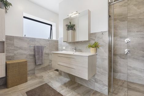 Photo of property in 144 Queensberry Terrace, Queensberry, Cromwell, 9383