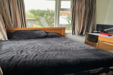 Photo of property in 12 Elderlee Street, Milton, 9220