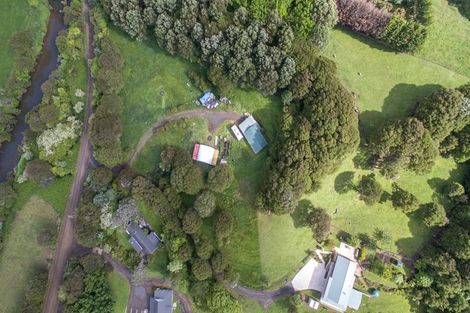 Photo of property in 195 Kapowai Road, Whenuakite, Whitianga, 3591