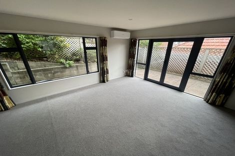 Photo of property in 15 Ira Street, Miramar, Wellington, 6022