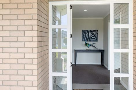 Photo of property in 9 Amokura Crescent, Flagstaff, Hamilton, 3210