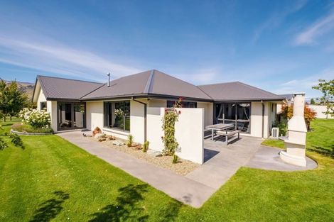 Photo of property in 6 Scott Terrace, Cromwell, 9310