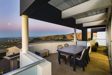 Photo of property in 12 Harry Ell Drive, Cashmere, Christchurch, 8022