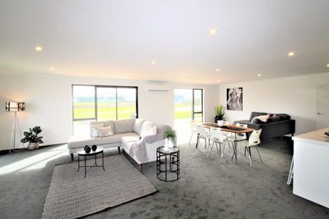 Photo of property in 6 Silverview Place, Mosgiel, 9024