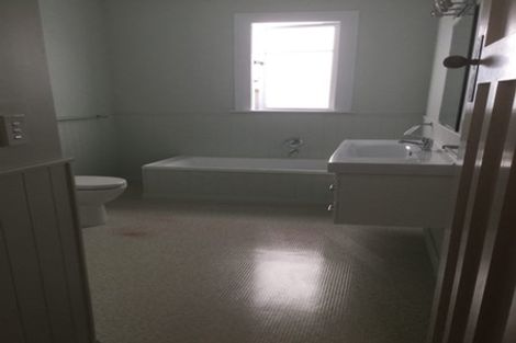 Photo of property in 5 Steyne Avenue, Plimmerton, Porirua, 5026