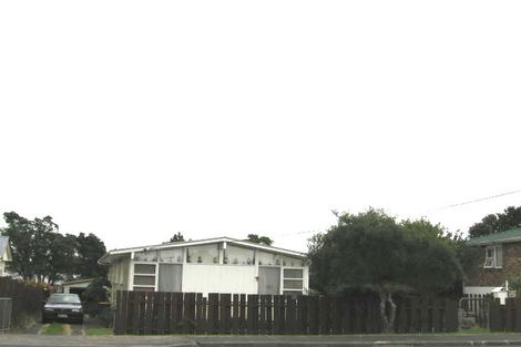 Photo of property in 238 Birkdale Road, Birkdale, Auckland, 0626