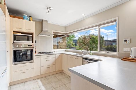 Photo of property in 2 Totara Views Drive, Red Beach, 0932