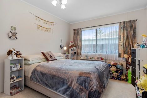 Photo of property in 63a Pemberton Crescent, Greerton, Tauranga, 3112