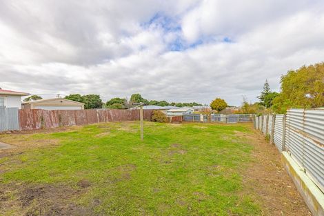 Photo of property in 68 Manuka Street, Castlecliff, Whanganui, 4501