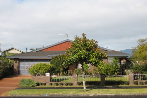 Photo of property in 18 Brentwood Avenue, Te Kamo, Whangarei, 0112