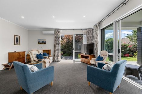 Photo of property in 23 Hansard Place, Bethlehem, Tauranga, 3110
