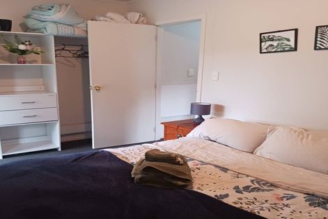 Photo of property in 2 Branch Road, Lake Okareka, Rotorua, 3076