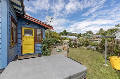 Photo of property in 4 Parekarangi Grove, Turangi, 3334
