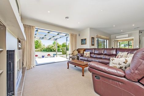 Photo of property in 76 Stott Drive, Darfield, 7571