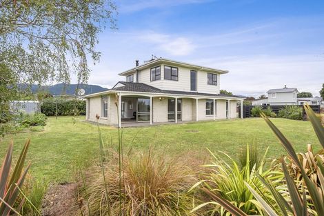 Photo of property in 1 Manawa Avenue, Raumati Beach, Paraparaumu, 5032