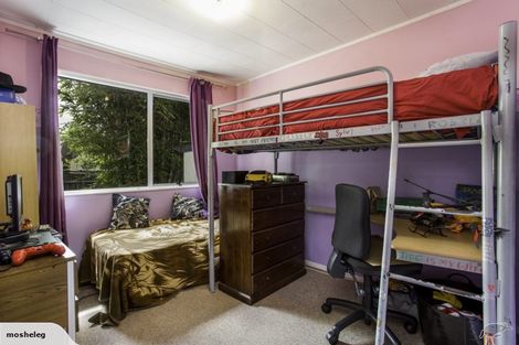 Photo of property in 24 Glenfinn Place, Massey, Auckland, 0614