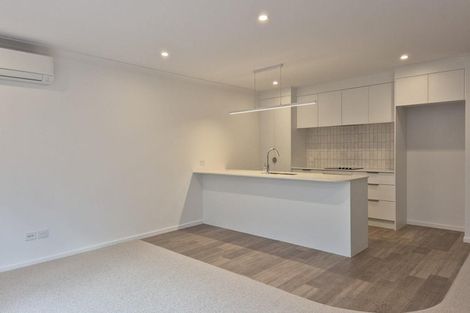 Photo of property in 27 Atutahi Lane, Papamoa, 3118