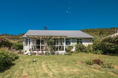 Photo of property in 6 Main Rd Ngakawau, Ngakawau, 7824