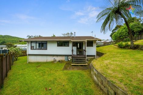 Photo of property in 86 Valley Road, Paraparaumu, 5032