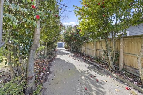 Photo of property in 211 Westminster Street, Mairehau, Christchurch, 8013