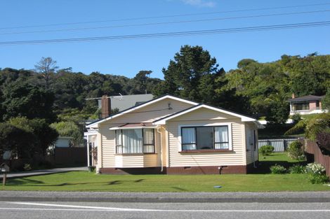 Photo of property in 115 Main South Road, Karoro, Greymouth, 7805