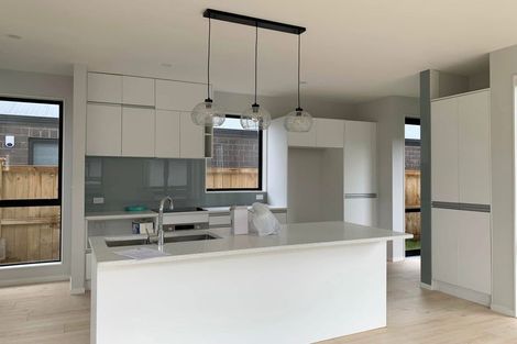 Photo of property in 3 Taiaha Street, Papakura, 2110